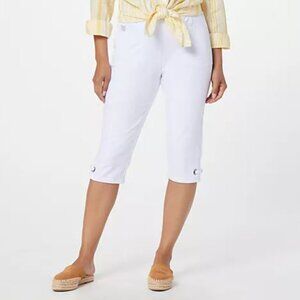 Quacker Factory DreamJeannes Pedal Pushers w/ Rhinestone Grommets-White-M